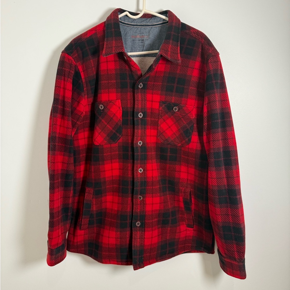 Weatherproof Brand Red and Black Plaid Fleece Button-Up Shirt Jacket